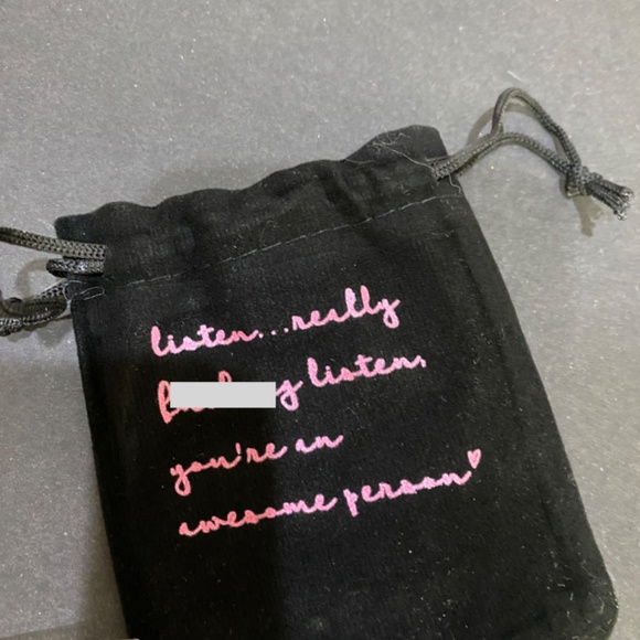 Women’s inspirational Ring Engraved Quote "Keep Fu**ing Going" - Picture 8 of 13